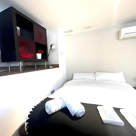 Costa Paradise Suites - Малага Екстериор снимка